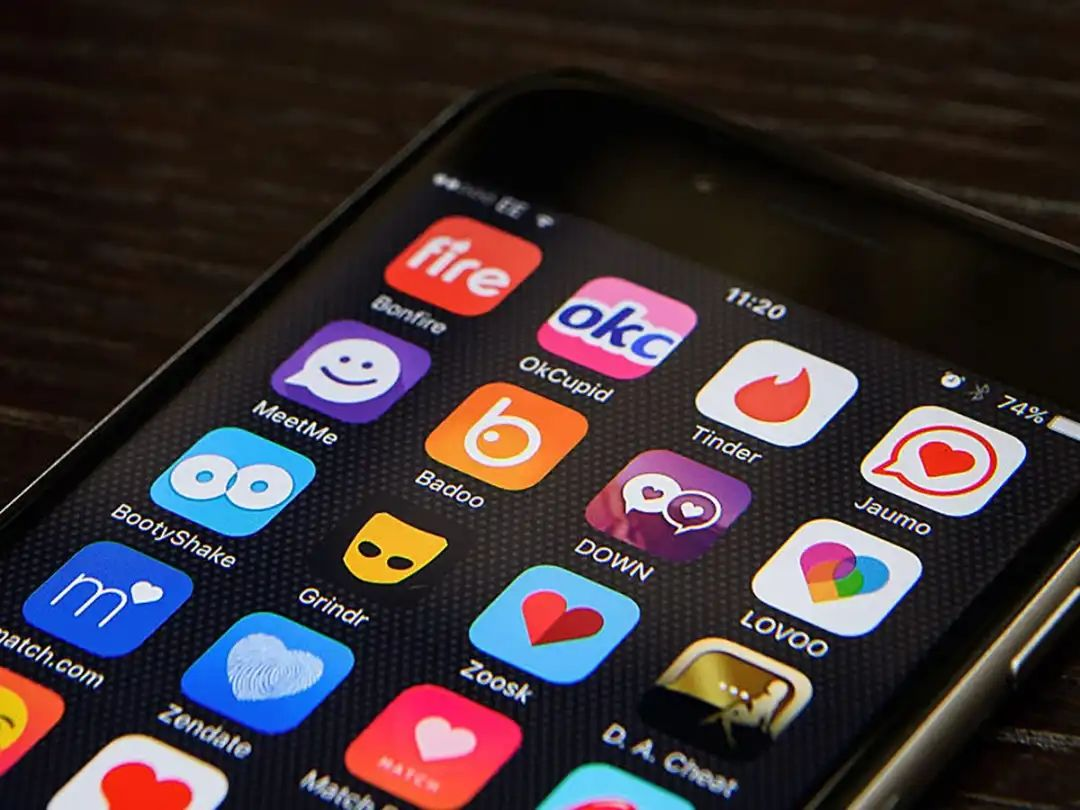 约会APP大换血，2023年AI革了社交软件的命