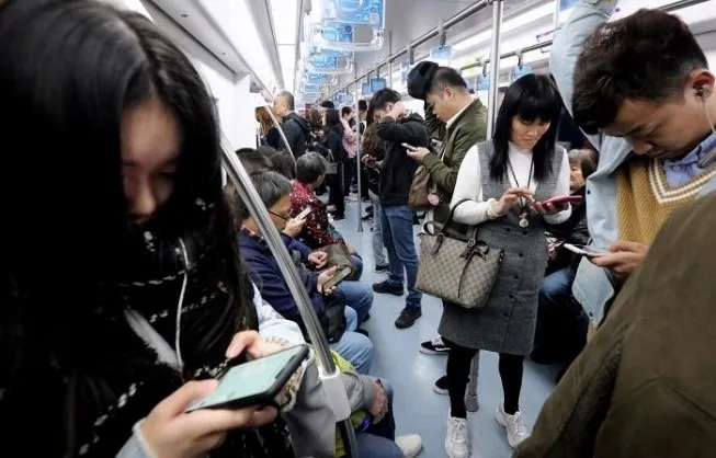 万字探讨：AI硬件的突围方向和可能性未来