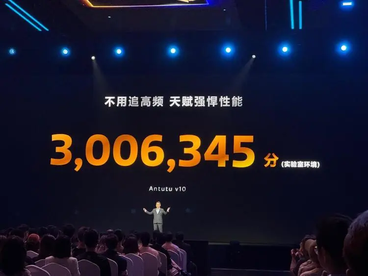 联发科打响手机芯片“卷AI”的第一枪