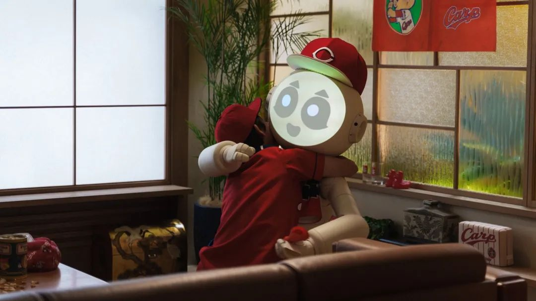 人形机器人为何一夜爆火？