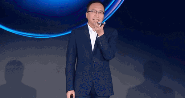 让AI像人类一样操作手机，华为也做出来了