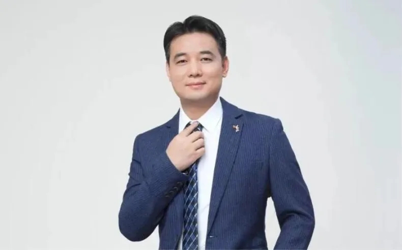 深圳一家公司造出世界上最酷机器人，卖2-3万美元