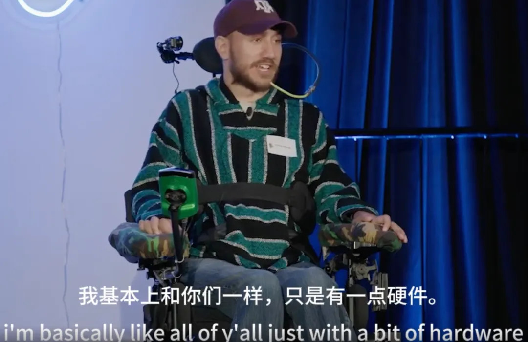 成为网红，马斯克Neuralink脑机接口植入者上线表演意念发帖