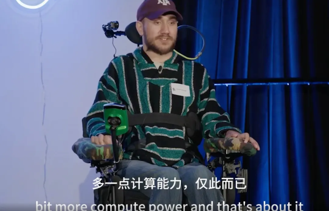 成为网红，马斯克Neuralink脑机接口植入者上线表演意念发帖