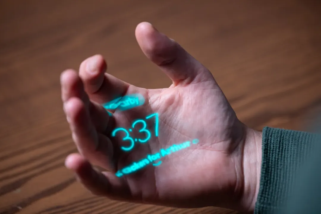 最火 AI 硬件 AI Pin 评测解禁！它真的有用吗？
