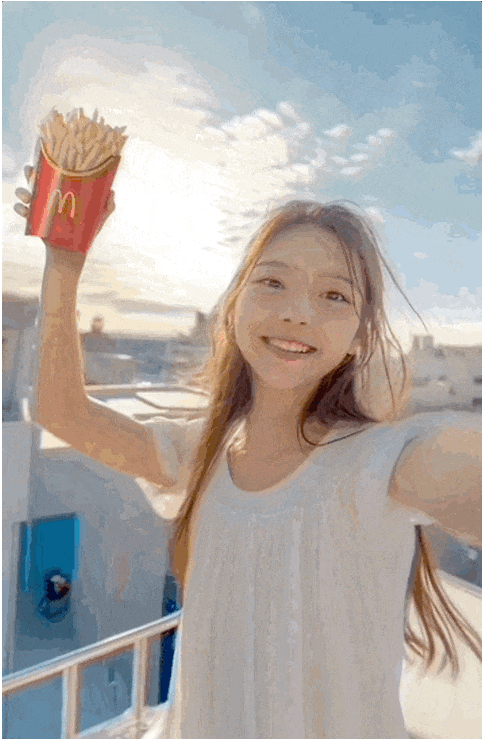 麦当劳请了11个AI美女为薯条疯狂打call：引发千万围观，网友吵翻了