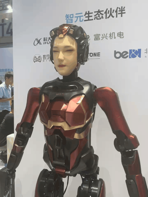 在机器人最全的展会上，我却有点不相信机器“人”了丨焦点分析