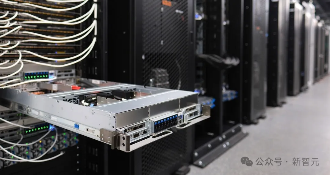 英伟达Blackwell称霸MLPerf！推理性能暴涨30倍，新一代「AI怪兽」诞生
