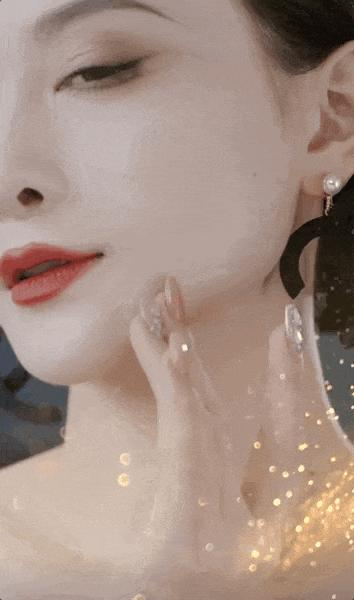 还在死磕镜头？聪明人已经用AI拍时尚广告大片了