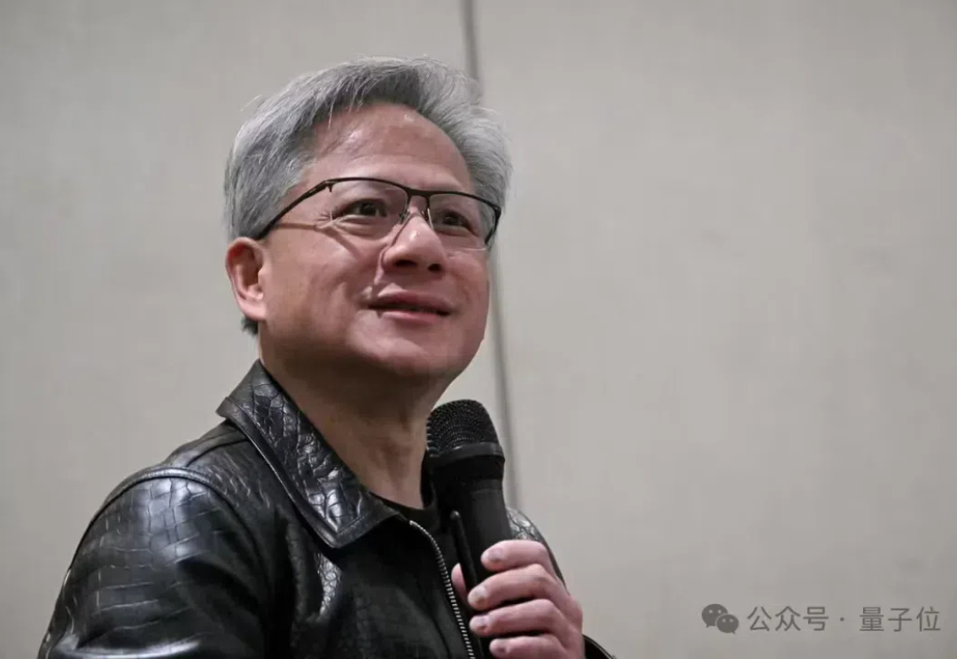 黄仁勋评价AI PC销量不及预期，联想VP回应了 ｜ CES 2025
