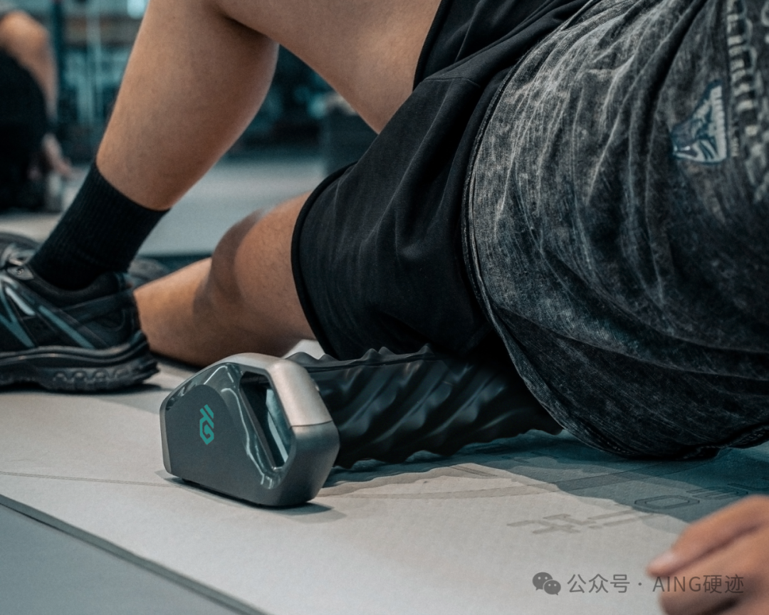 小红书又在消费类AI硬件出手了,这次押宝“AI+健康”