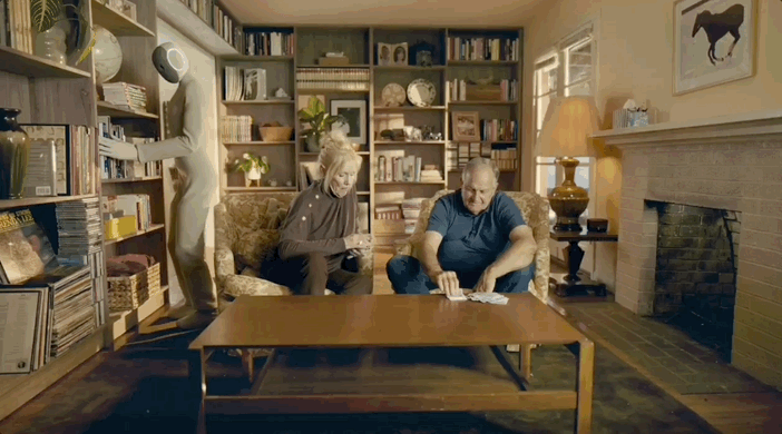 14万!全球首款家务机器人开卖,OpenAI投资,萌脸翘臀会自己充电