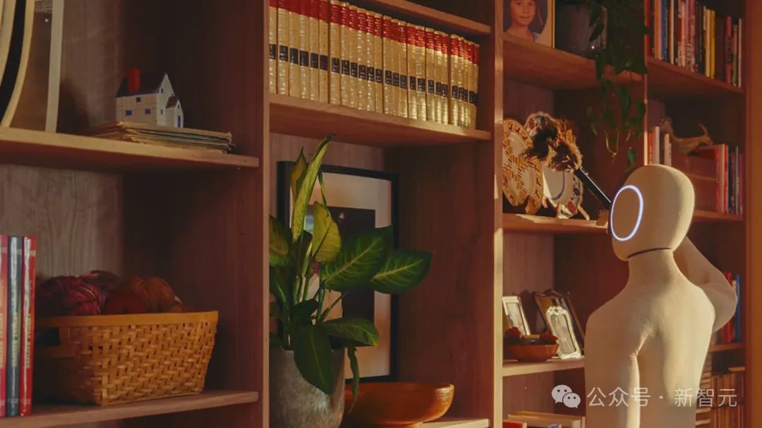 全球首个「不带脑子」的住家机器人开卖,售价14万!