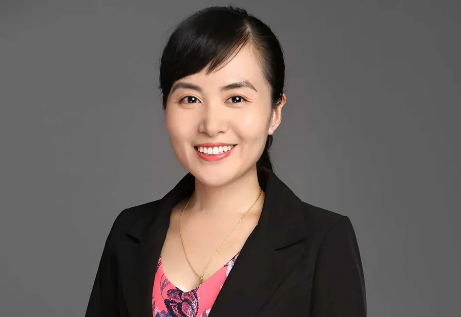 前阿里、字节大模型带头人杨红霞创业:大模型预训练,不是少数顶尖玩家的算力竞赛