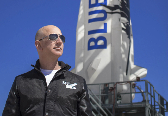 61岁贝佐斯创业物理AI！亲任CEO，首轮获投62亿美元融资