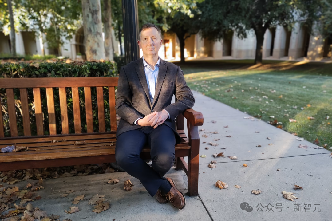 MIT经济学博士生，用AI骗过了诺奖导师、Nature、美国国会