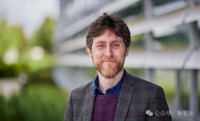 MIT经济学博士生，用AI骗过了诺奖导师、Nature、美国国会