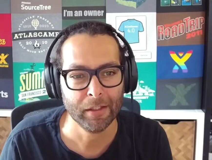 为何你的 AI 没人味？全球顶尖科技公司都在做一件事：为 AI 注入品味｜AI 实践派