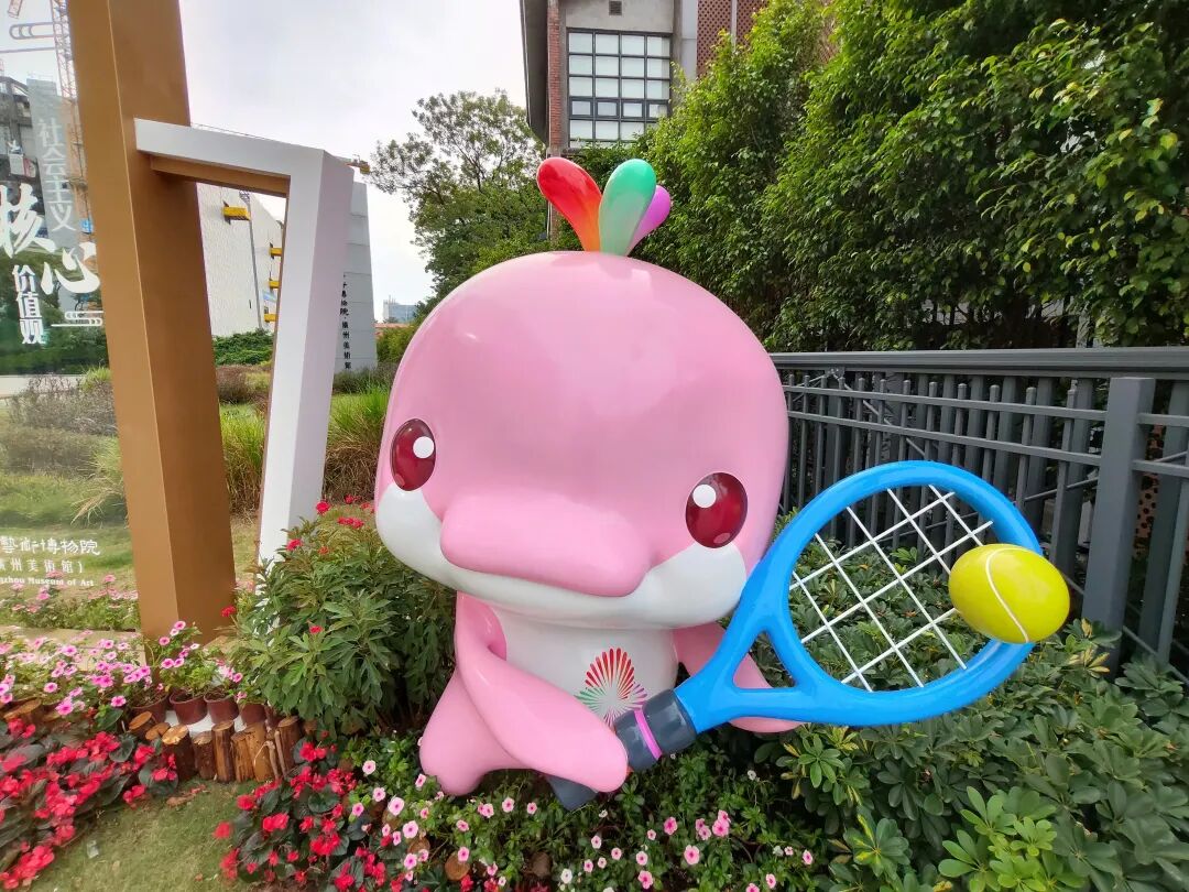 夸克 AI 眼镜体验：超细镜腿没负担，还能给出手机旗舰级画质