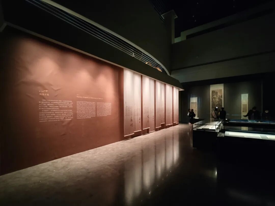 夸克 AI 眼镜体验：超细镜腿没负担，还能给出手机旗舰级画质