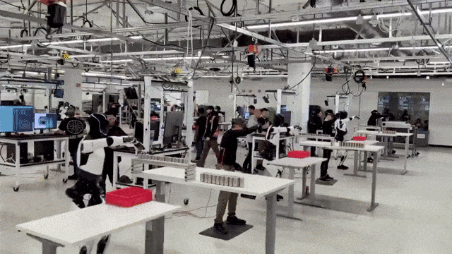 我为马斯克扮演机器人!擎天柱背后竟是最贵「演员团」