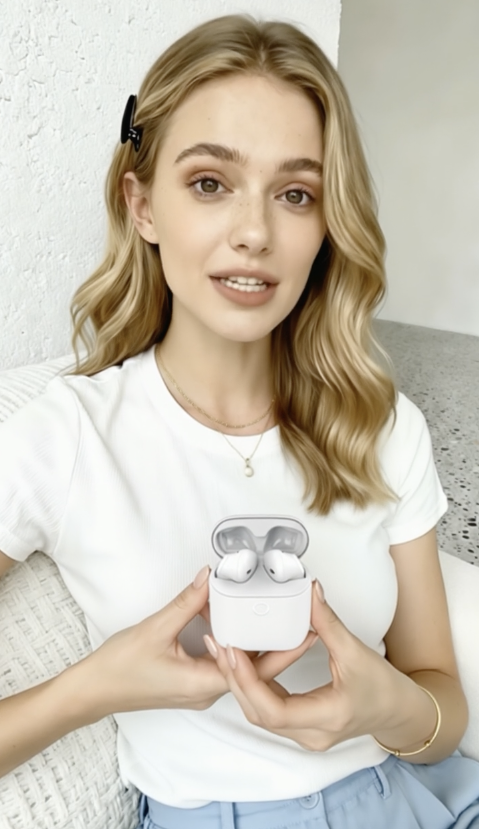 刚刚,AI视频的天花板被掀翻!测完SkyReels后飘了:我亦有成为专业导演的潜质