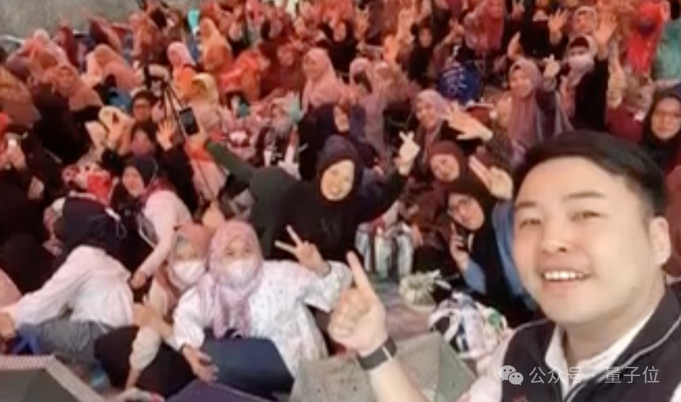 比NanoBanana更擅长中文和细节控制！兔展&北大Uniworld V2刷新SOTA