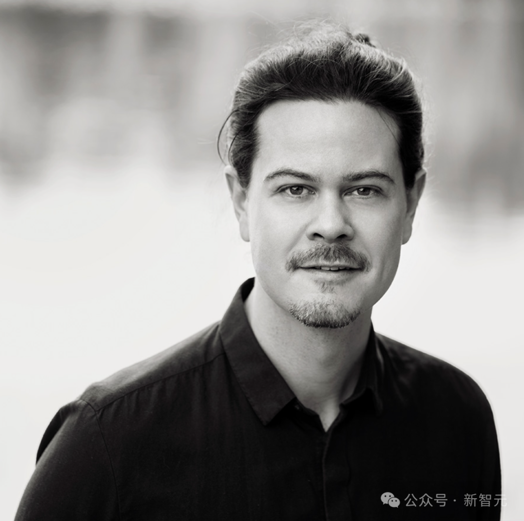 谷歌Dreamer大神离职!「辛顿门徒」自曝错过Transformer