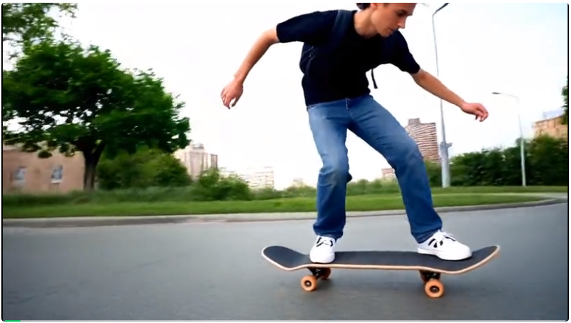 让AI生成视频「又长又快」:Rolling Forcing实现分钟级实时生成