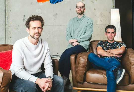 首个独立完成科研循环的AI系统问世：48小时、200美元，顶人类科学家六个月工作量