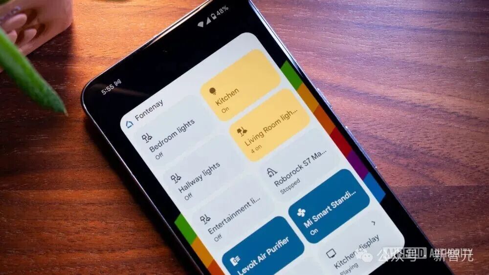 谷歌Gemini闹乌龙：我家狗子，竟被AI开除了「狗籍」！