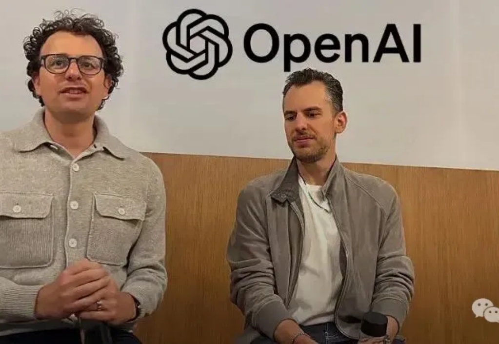 终结OpenAI垄断的11人