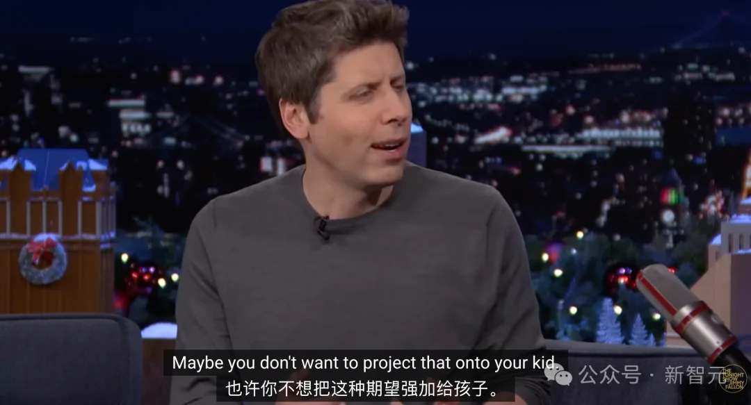 奥特曼上电视自曝「首个AGI宝宝」育儿经