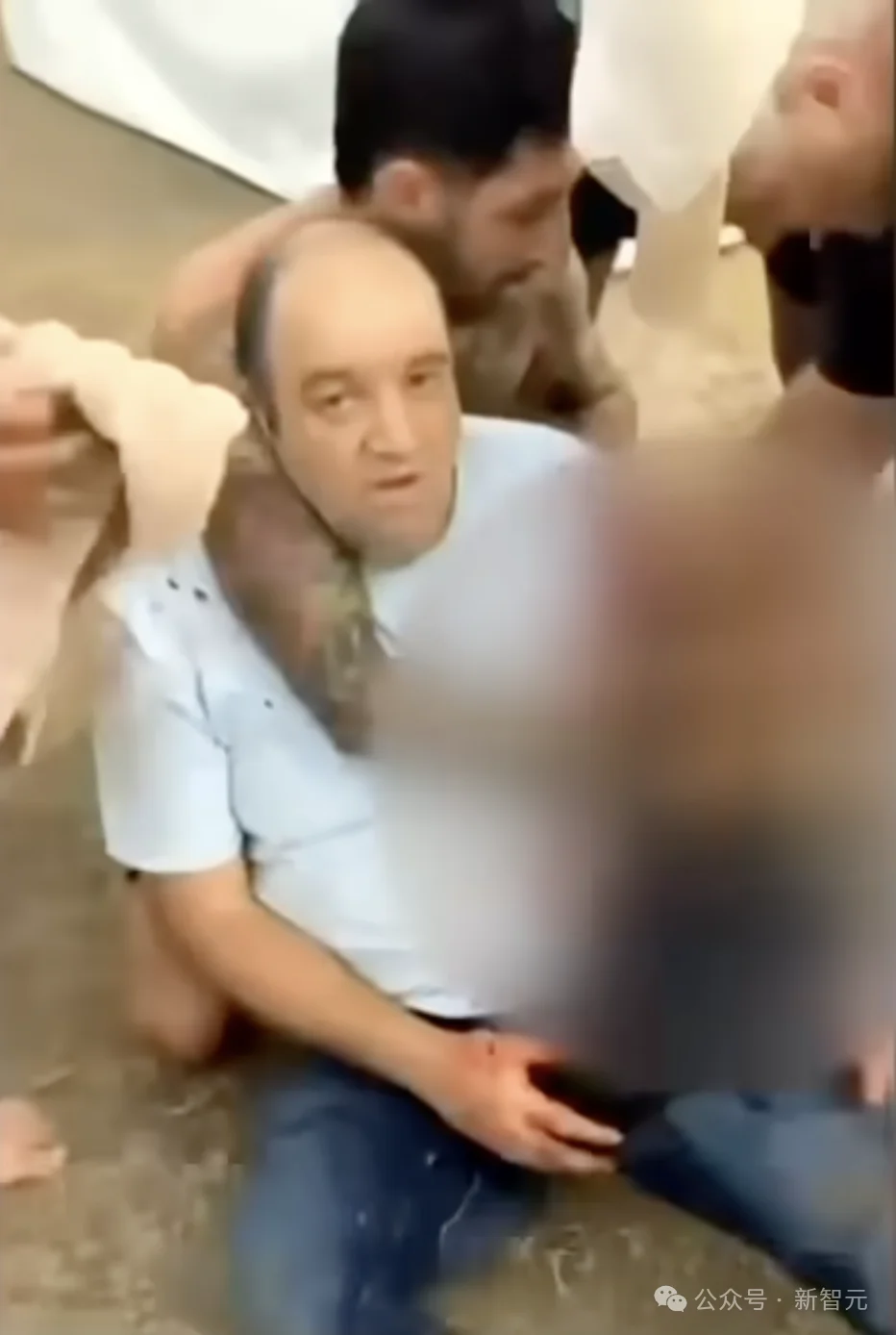 火上浇油!Grok在悉尼光明节枪击案上大规模造谣