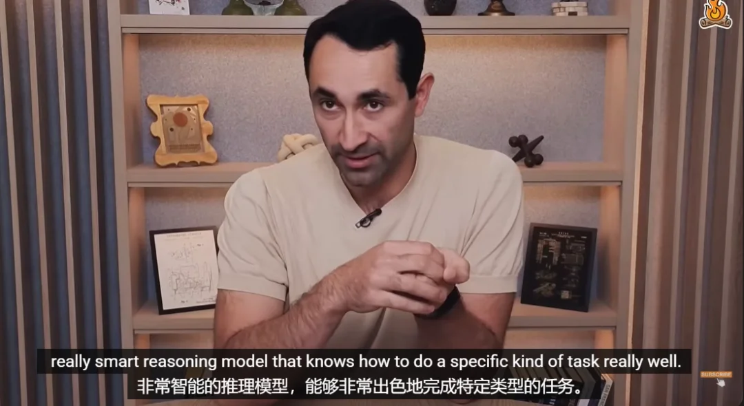 OpenAI最强产品负责人:AGI限制在于人,不在LLM!Codex已能待命自我训练,曝内部压缩机制,18天3人上线安卓Sora