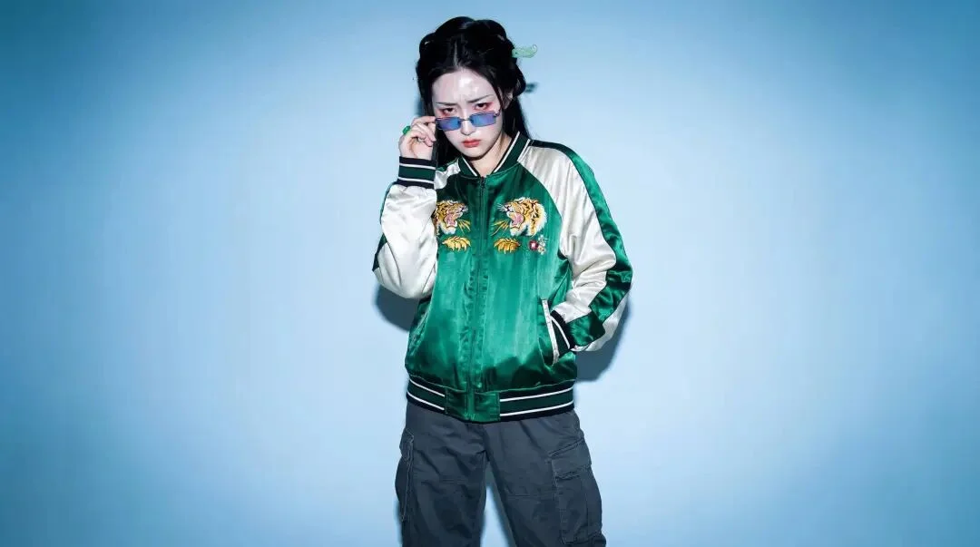 让马斯克变街头痞子、林黛玉穿潮牌,这个AI视频新玩法太上头,手把手教你秒变潮人