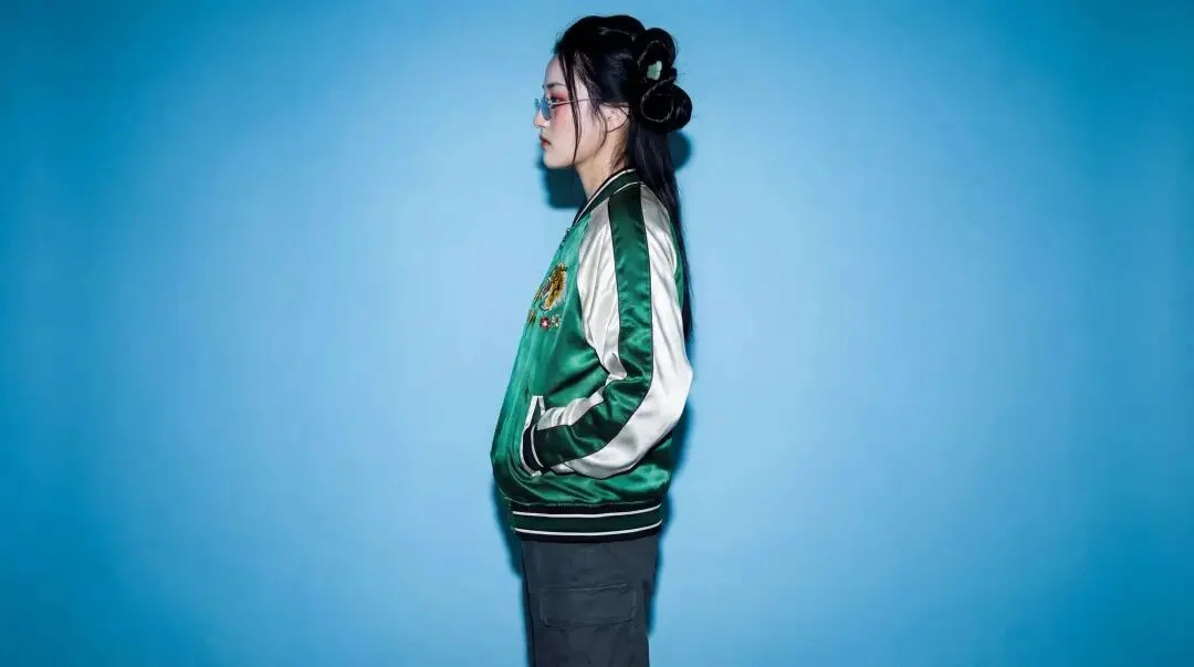 让马斯克变街头痞子、林黛玉穿潮牌,这个AI视频新玩法太上头,手把手教你秒变潮人