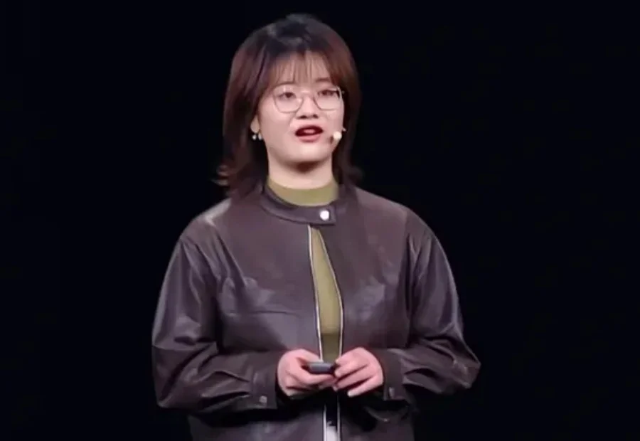 金句媲美雷军！罗福莉首次站台小米演讲，揭秘MiMo大模型和背后团队