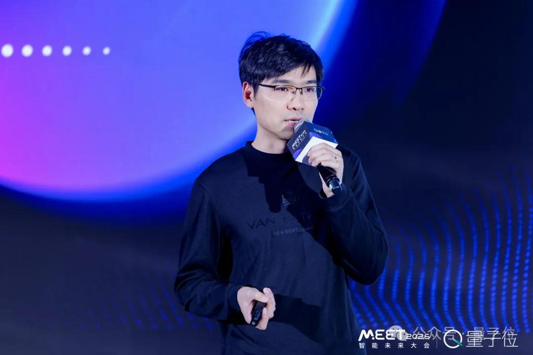 国产AI芯片看两个指标：模型覆盖+集群规模能力 | 百度智能云王雁鹏@MEET2026