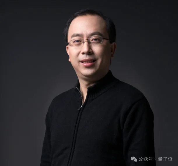 1年融资17亿的具身智能明星，首秀绣了个logo