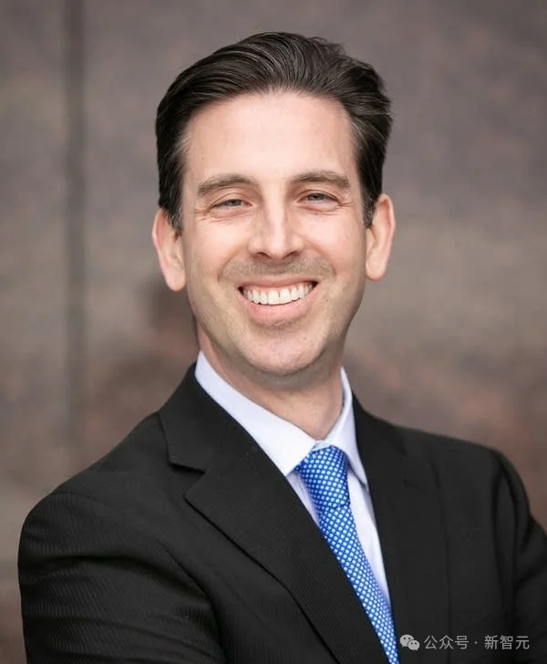 谷歌强势逆袭，OpenAI崩盘在即？全面梳理2025年AI最大变局