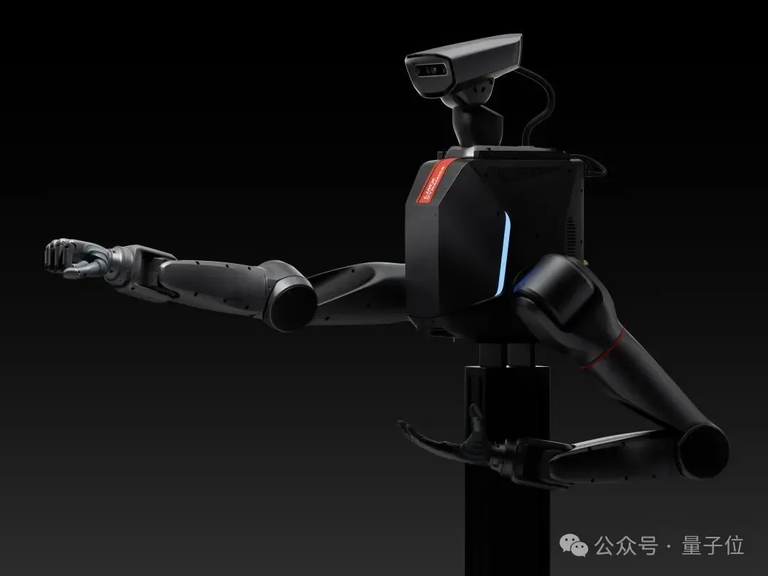 4.98万就能买机器人通用基座？！一机三态，多场景验证，标配VLA大脑