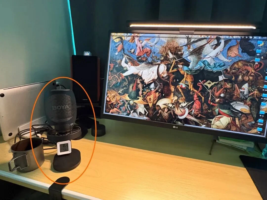 AI 语音输入法，正在偷偷挤走「键盘」