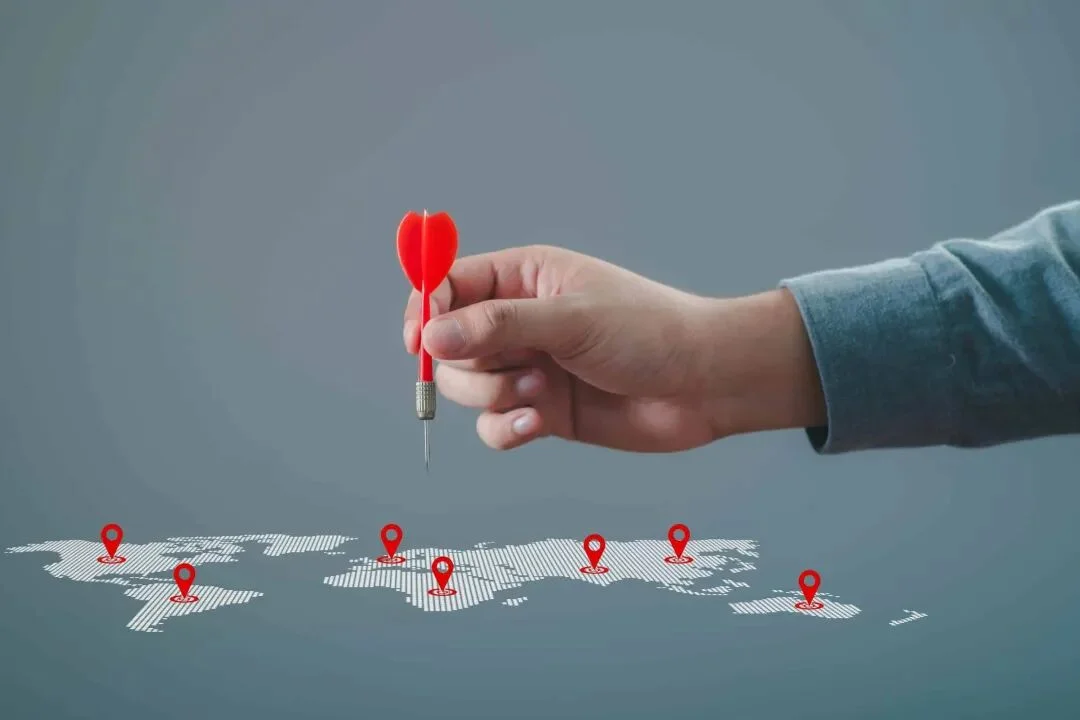 2026 年 ChatGPT 要加广告了,最懂你的 AI 都开始出卖你