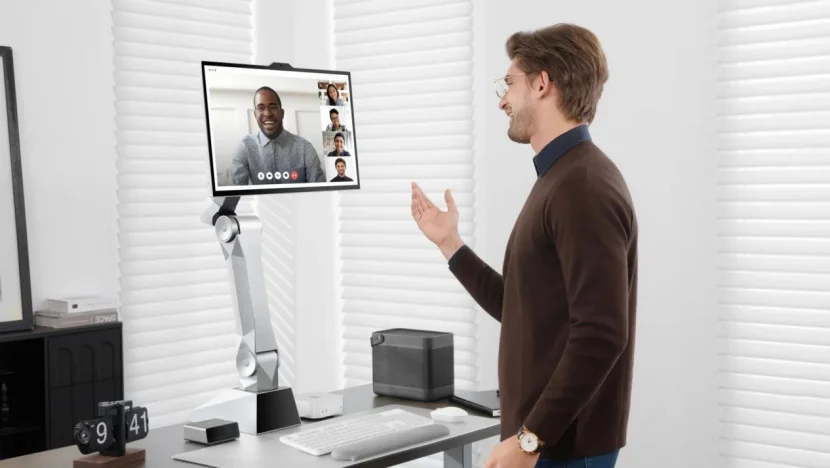 独家｜清华机器人团队完成天使轮融资，发布迄今最大的桌面机器人CyboPal ONE