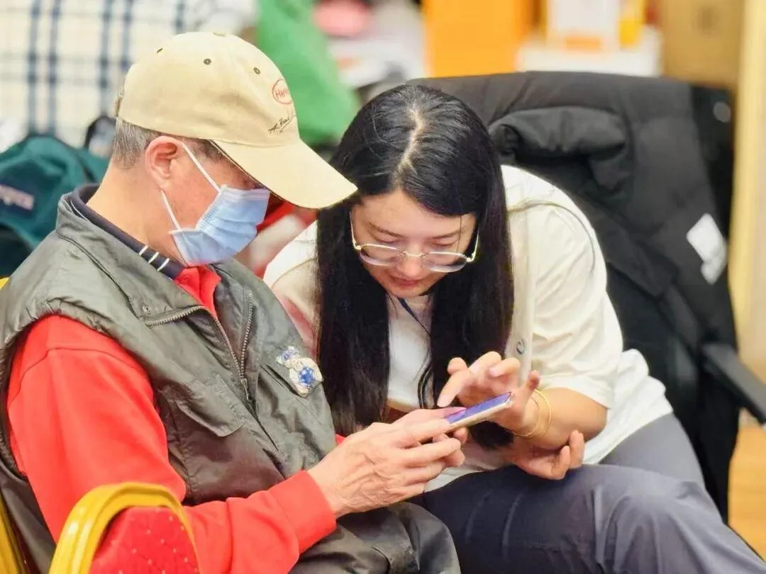 一堂AI课,学生平均年龄82岁