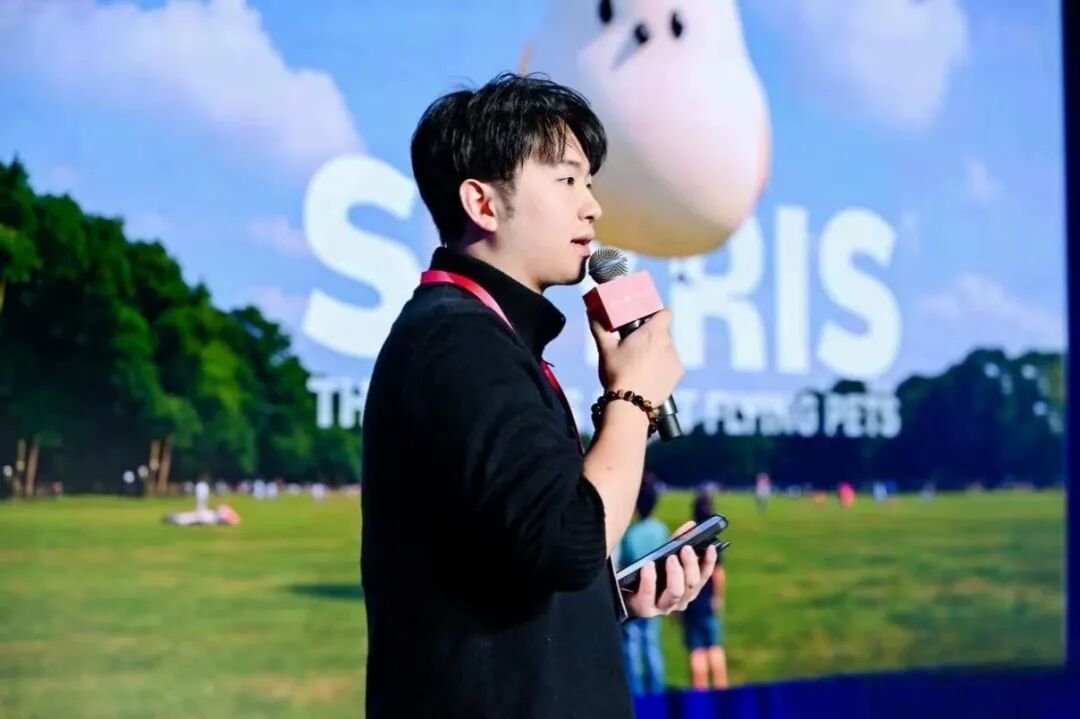 对谈 Skyris 张宇诺：AI 陪伴机器人会飞，理所应当 | 00 后创业者系列