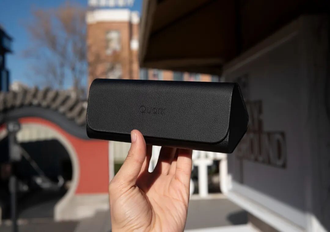 夸克 AI 眼镜 S1 体验：超越 Meta 的决心，以及方法论