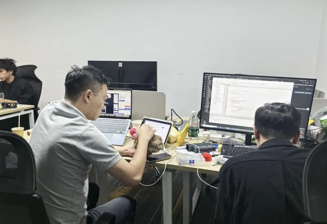 一群年轻人，正在训练AI宠物的灵魂 | 甲子光年