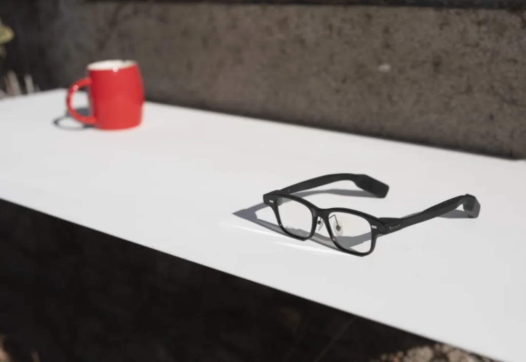 夸克 AI 眼镜 S1 体验：超越 Meta 的决心，以及方法论